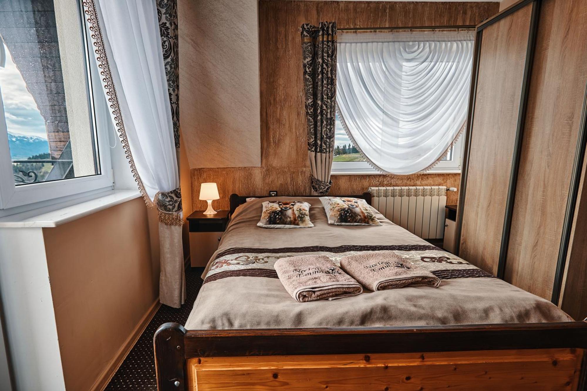 Noclegi Emma - Pokoje Goscinne Gliczarow Bagian luar foto