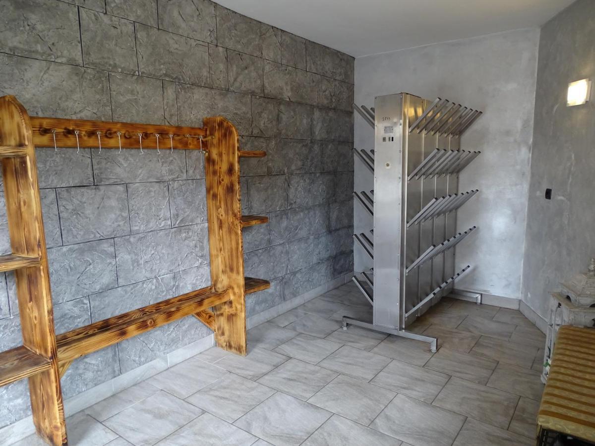 Noclegi Emma - Pokoje Goscinne Gliczarow Bagian luar foto
